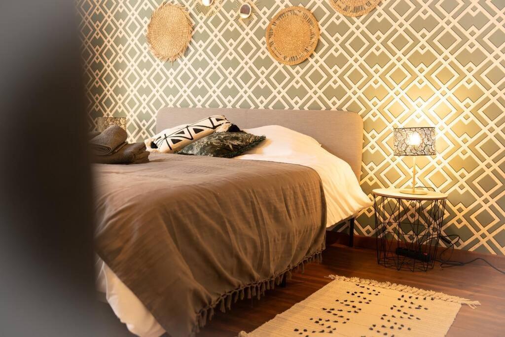 Camelia, Un Charme Montois Mons Exterior foto